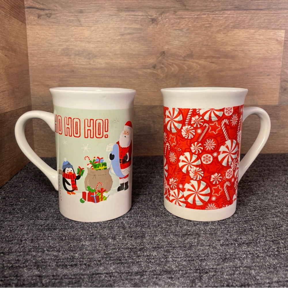 Set of 2 Royal Norfolk 12oz Christmas Mugs Santa Peppermints & Candy Canes